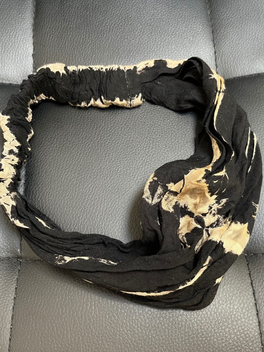 Black & Gold Cloth Headband